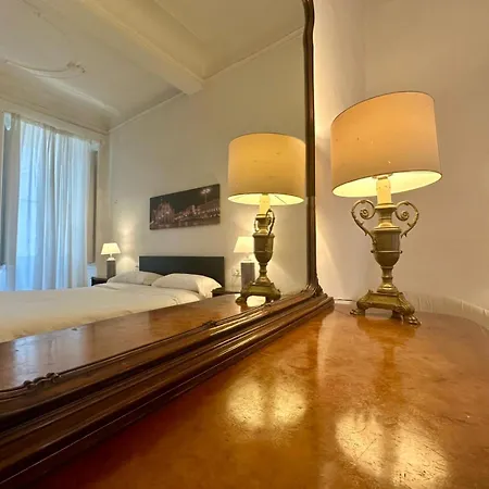 Casa - Classic Elegance, Balcony * Milán
